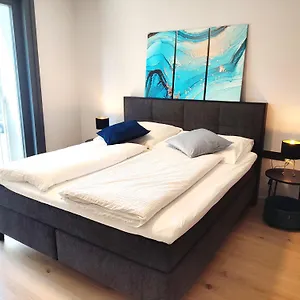 Appartement Design Center - Free Parking!, Wenen