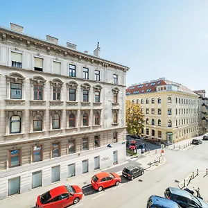 Appartement Zeus Design Schoenbrunn, Wenen