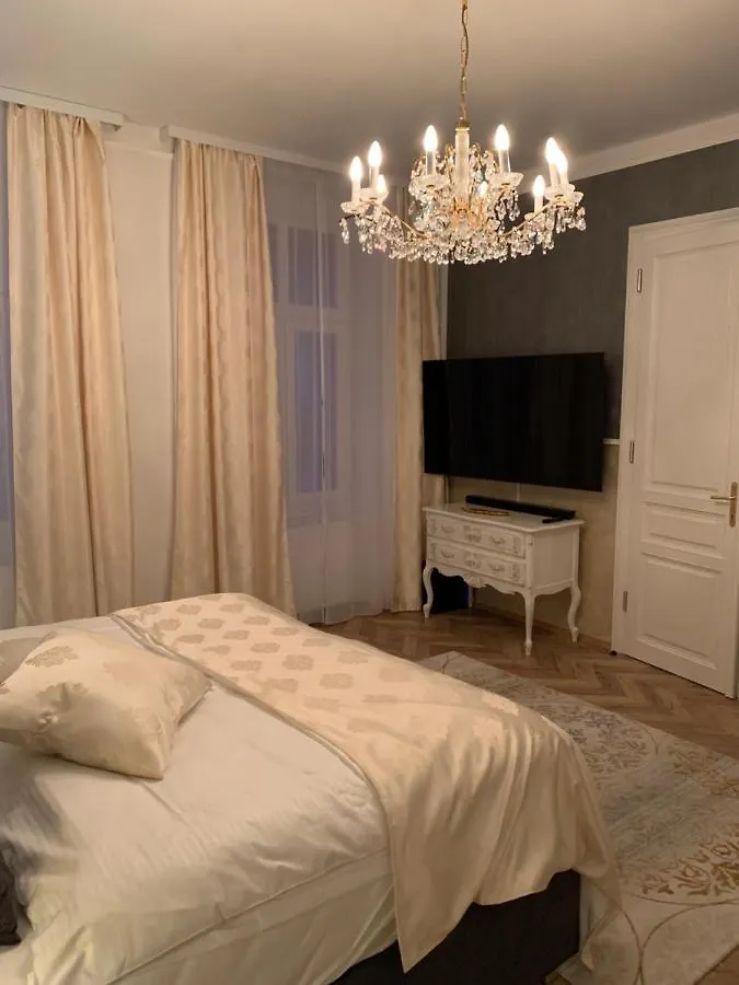 Sophies Place Yppenplatz - Imperial Lifestyle City Apartments Vienna Parking 0*,  Österreich