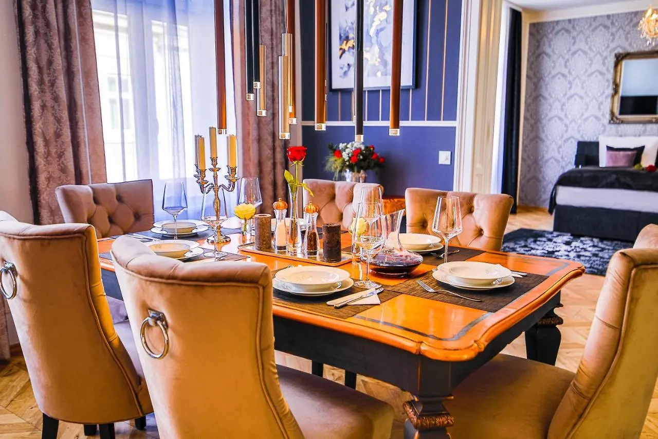 Sophies Place Yppenplatz - Imperial Lifestyle City Apartments Vienna Parking Österreich