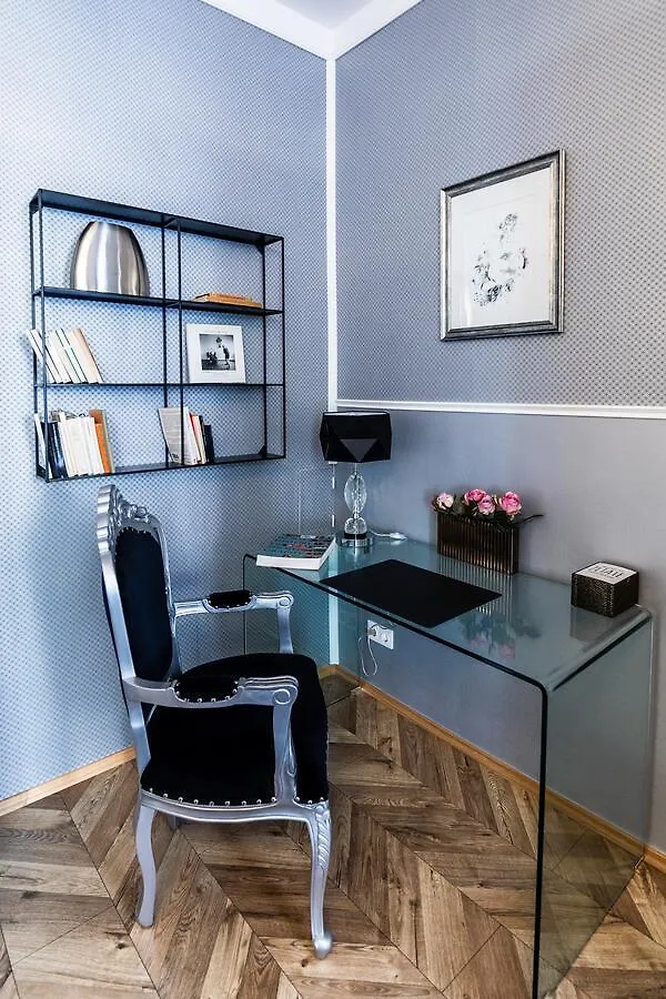 Sophies Place Yppenplatz - Imperial Lifestyle City Apartments Vienna Parking 0*,  Österreich