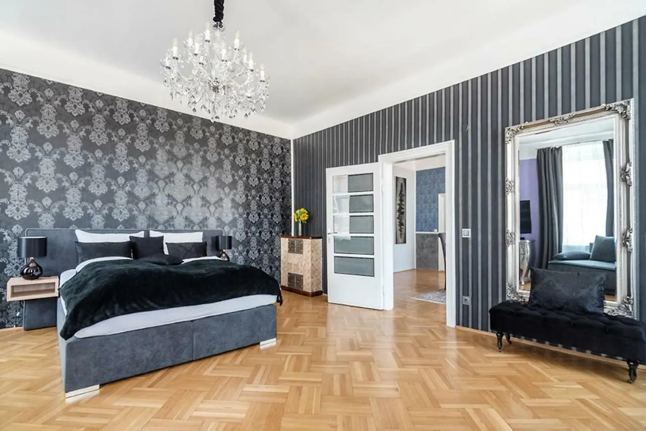 Sophies Place Yppenplatz - Imperial Lifestyle City Apartments Vienna Parking Österreich